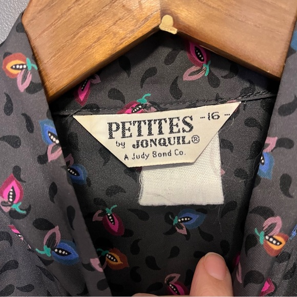 Vintage 70s mock neck secretary blouse abstract flower fruit print - Picture 10 of 10